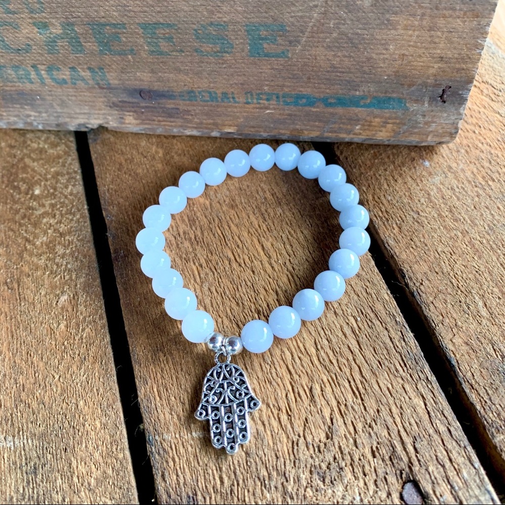 ✨GRAY AGATE STONE BEAD BRACELET W/HAMSA HA… - Picture 4 of 7